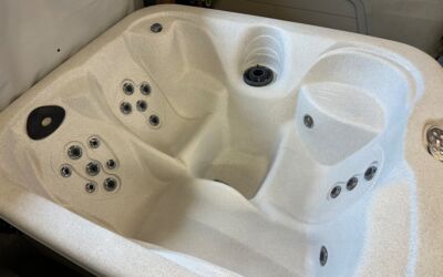 Master Spa Force 3 Hot Tub