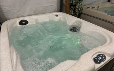 Master Spa Force 3 Hot Tub